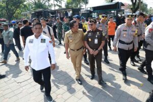 Pj Gubernur Banten Al Muktabar Pimpin Apel Gelar Pasukan dan Peralatan SAR