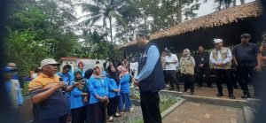 Di Taman Firdaus Gus Ipul Suarakan Semangat Kebersamaan