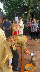 Peletakan Batu Pertama Balai Latihan Kerja & Pusat Informasi Migran di Shelter St. Theresia, Batam