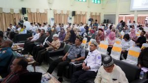 Kanwil Kemenkum Malut Ikuti Undangan Penyampaian Visi dan Misi Calon Rektor Unkhair Periode 2025-2029