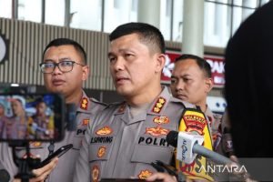 Polres Bandara Soekarno-Hatta Amankan 16 Orang Preman Dan Calo Di Area Terminal Bandara Soetta
