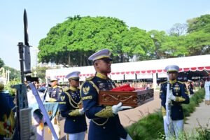 Derap Kuda, Deru Motoris, dan Sakralnya Sang Merah Putih di Istana Merdeka