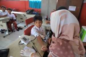 Cek Kesehatan Gratis Pelajar di Kedaung Wetan Kota Tangerang
