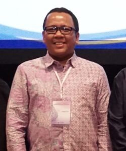 PRODUK THAILAND: JUARA DI KEMASAN?