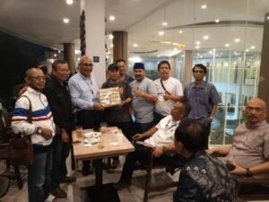 Kopi Leuit Baduy Hadiah Kemenangan Cak Munir dari PWI Banten