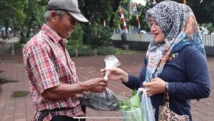 Jumat Berkah, Lapas Perempuan Kelas IIA Tangerang Bagikan 10 Paket Hasil Panen untuk Dukung Program Akselerasi Menteri
