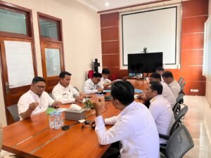 Kemenko Tinjau Layanan Kewarganegaraan di Malut