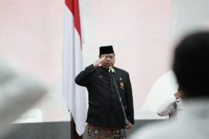 Gelar Upacara Bendera HUT RI ke-80, Kemenko Perekonomian Bangkitkan Tekad Perjuangan Memajukan Ekonomi Bangsa