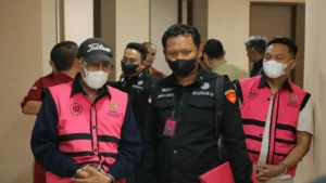 Kejagung Serahkan 3 Tersangka Perkara Korupsi Kredit PT Sritex ke JPU Kejari Surakarta