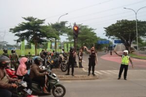 Polres Tangsel Gelar Patroli Skala Besar Ciptakan Kamtibmas Yang Kondusif