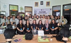 Lapas Perempuan Kelas IIA Tangerang Tutup Pelatihan Perawatan dan Potong Rambut, Warga Binaan Terima Sertifikat