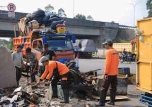 25 TPS Liar di Jalan Protokol Kota Tangerang Telah Dibongkar, Warga Diminta Tertib Buang Sampah
