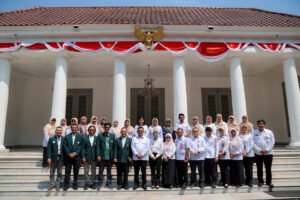 Tingkatkan Derajat Kesehatan Masyarakat, Gubernur Banten Andra Soni Upayakan Pemerataan Nakes dan Dokter