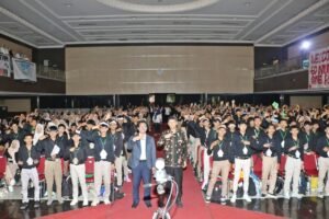 Sekda Zaldi Ajak Mahasiswa Univ Faletehan Terus Berinovasi, Jangan Cepat Berpuas Diri