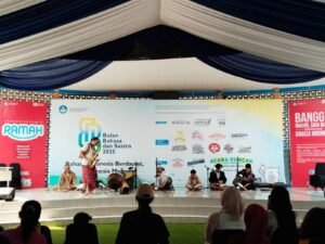Kemendikdasmen Hidupkan Semangat Bulan Bahasa dan Sastra Tahun 2025 Melalui Pentas Sastra