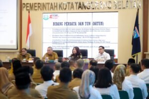 Benyamin Ingatkan Camat dan Lurah di Tangsel Soal Tertib Urus Pertanahan Warga