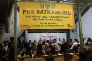 Ngopi Kamtibmas Jaga Lingkungan, Polri Ajak Warga RW 07 Karawaci Baru Jaga Keamanan Bersama