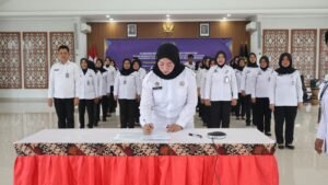 Lapas Perempuan Kelas IIA Tangerang Ikuti Penandatanganan Komitmen Bersama Petugas Pemasyarakatan Secara Serentak