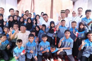 Gubernur Andra Soni Serahkan Mobil Operasional untuk SKhN 03 Lebak