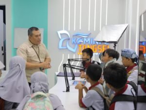 Serunya Siswa SDIT AL-Ikhlas Belajar Digital di Diskominfo Tangsel hingga Tur Kantor