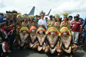 Kunjungan Kerja ke Manokwari, Wapres Gibran Tegaskan Arahan Presiden Prabowo untuk Percepatan Pembangunan Papua