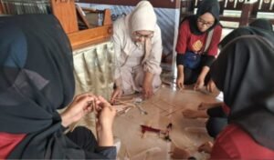 Kemenkum Malut Fasilitasi Pencatatan Hak Cipta “Tenun Ngale Gahi Puta” Tidore