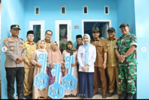 Suasana Haru dan Bahagia saat Bupati Serang Serahkan 481 Bantuan RTLH di 3 Kecamatan
