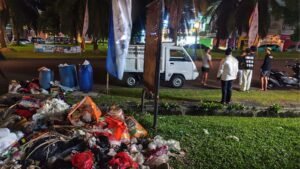 Pemkot Tangsel Angkut Sampah Jalanan Secara Bertahap, Prioritaskan Titik Kritis