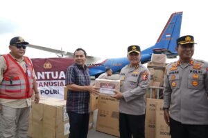 Kapolri Salurkan Bantuan Kemanusiaan untuk Korban Bencana di Lhokseumawe
