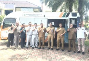 Sinergi Jasa Raharja dan UPTD Bapenda Samsat Kelapa Dua, Layanan Samsat Keliling dan Pengobatan Gratis Hadir di Legok