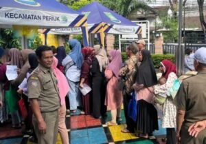 2.570 Warga Kurang Mampu di Periuk Terima BLT Kesra Rp900 Ribu Jelang Nataru 2025