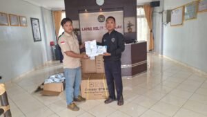 Perkuat Deteksi Dini Narkoba, Lapas Banjar Terima Barang Persediaan Tes Urine dari Ditjen PAS