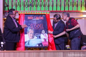 Pramono Hadiri Peluncuran dan Bedah Buku Karya Harry Tjahjono