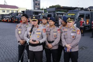 Polri Kerahkan Ratusan Personel Bantu Penanganan Bencana di Sumatera
