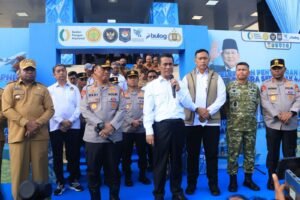 Polda Papua Salurkan 852 Ton Beras SPHP ke Enam Provinsi, Wakapolri Pastikan Stok Aman Jelang Natal dan Tahun Baru
