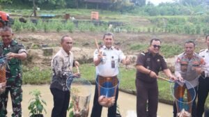 Ditjenpas Banten Panen Ratusan Kilogram Sayur serta Ikan Nila dan Lele di SAE Lapas Rangkasbitung