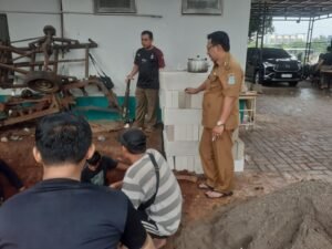 Camat Pondok Aren Tekankan Kolaborasi Pemerintah dan Edukasi Masyarakat Atasi Persoalan Sampah