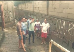 Camat Tangerang Tinjau Lokasi Banjir dan Longsor di Cikokol dan Babakan, Salurkan Bantuan Logistik untuk Warga