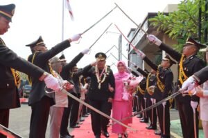 Polres Pandeglang Laksanakan Wisuda Purnabakti dan Pelepasan Wisudawan Personel Polres Pandeglang