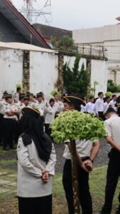 Dukung 15 Program Aksi Kementerian Imigrasi dan Pemasyarakatan, LPP Tangerang Laksanakan Apel Pagi dan Penandatanganan Komitmen Bersama Zona Integritas Tahun 2026