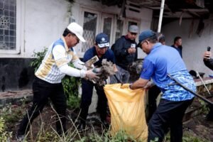 Wujudkan ASRI, Kemen LH- Pemkot Tangerang dan TNI-Polri Gelar Aksi Bersih Massal