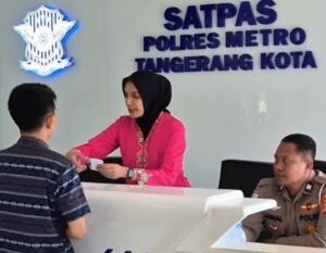 Balutan Kebaya di Balik Layanan SIM, Cara Polwan Tangerang Kota Rayakan Semangat Kartini