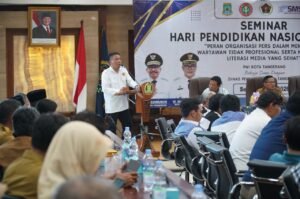 Ketua PWI Banten Soroti Bahaya AI dan Buzzer, Kepala Sekolah Diminta Pahami Literasi Media