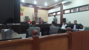Hakim Perintahkan Jaksa Panggil Paksa Saksi yang Jadi Tersangka, Sidang GPS Mobil di Tangerang Ditunda